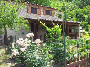 Hotels in Colledimezzo